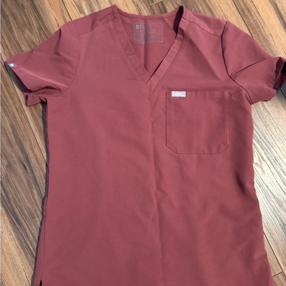 Figs Catarina scrubs top Dark Cherry XS